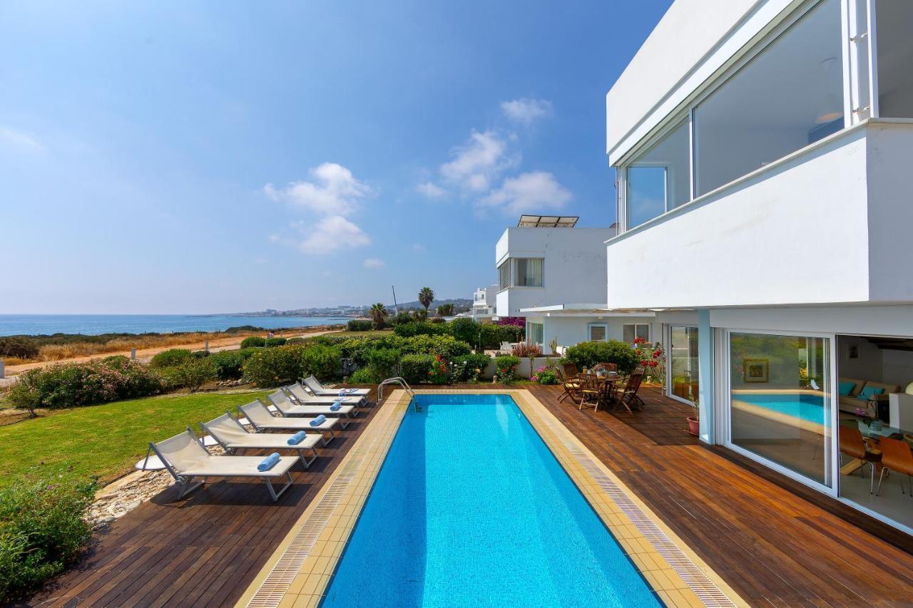 Protaras Beachfront Villa Alia Exterior photo