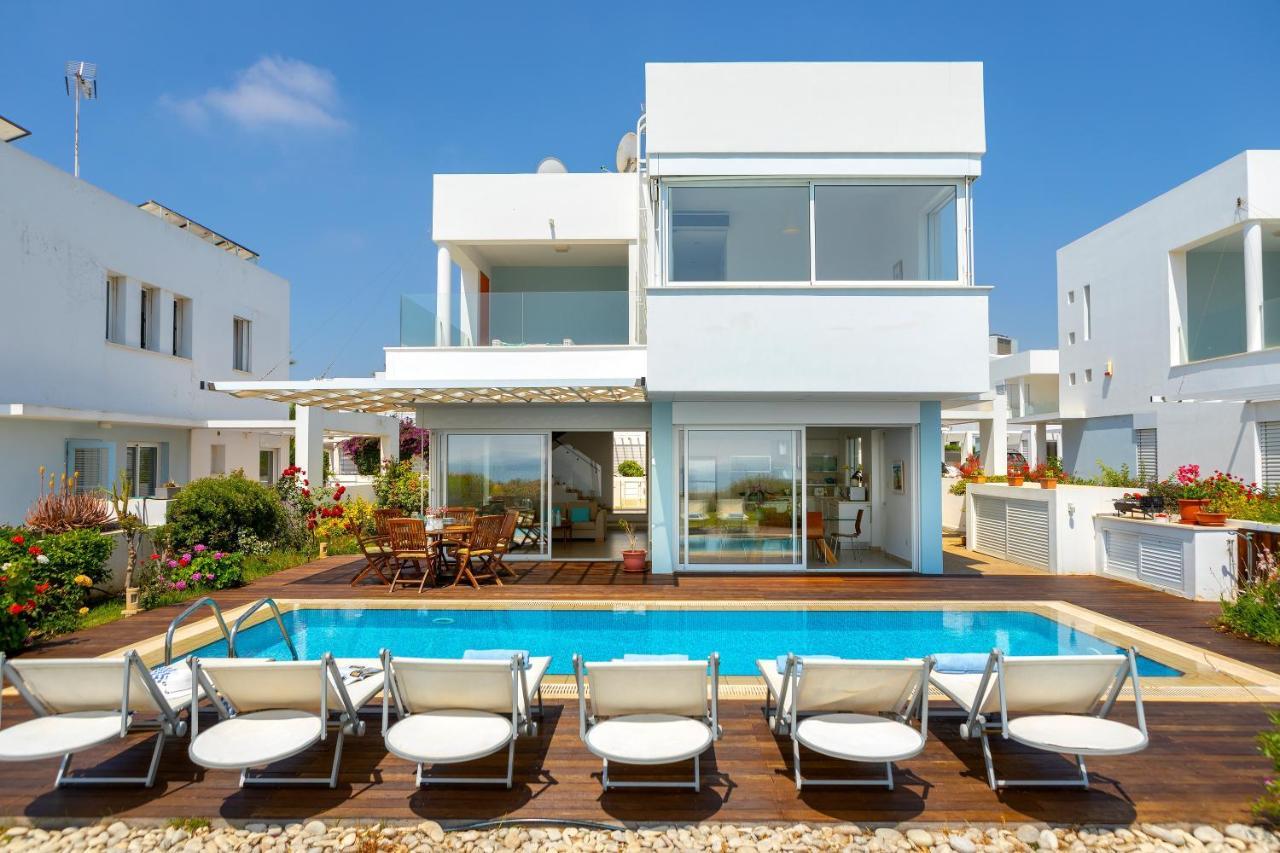 Protaras Beachfront Villa Alia Exterior photo